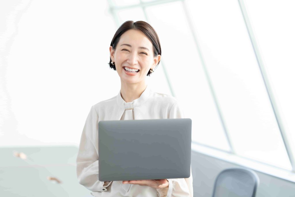 保育士の服装選びで気をつけるべきポイント【保育士人材バンク】