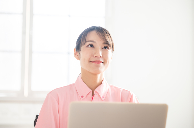 赤ちゃんに関わる仕事の探し方【保育士人材バンク】